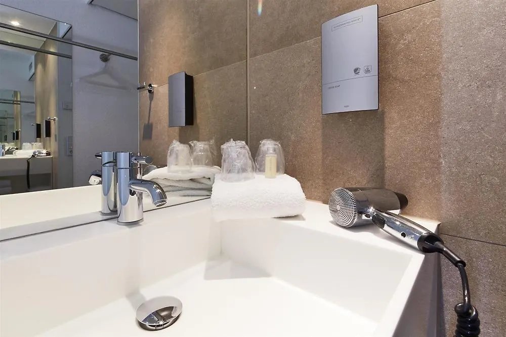 B&B Hotel Muenchen-Putzbrunn