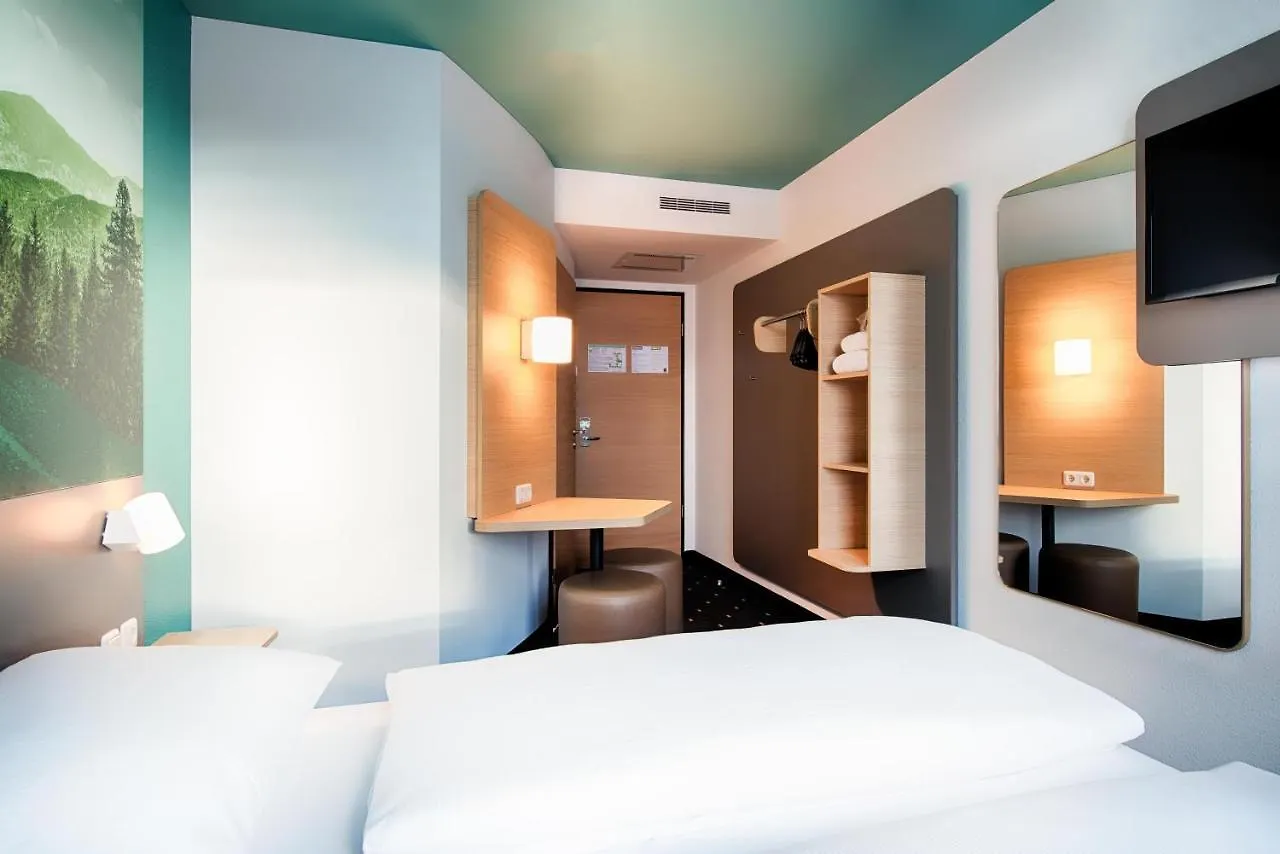 B&B Hotel Muenchen-Putzbrunn  Putzbrunn